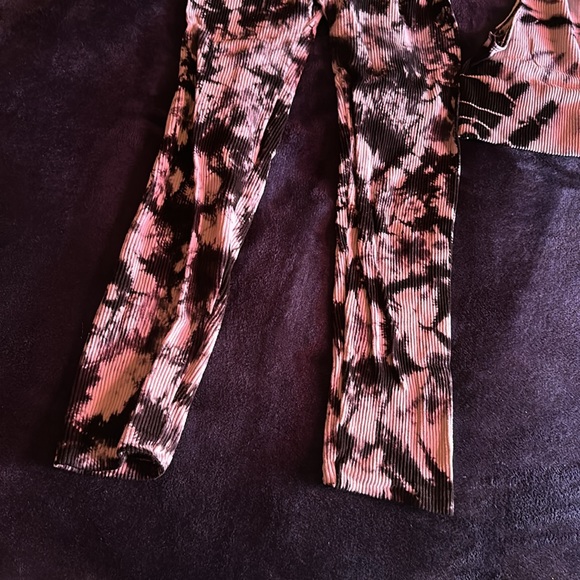 MADRAG TYE DYE 2PC LEGGINGS SET FOR WOMEN PRELOVED IN GREAT CONDITION - Picture 6 of 7